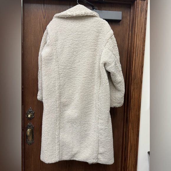 Apparis Faux Shearling Cream Coat - Picture 3 of 7